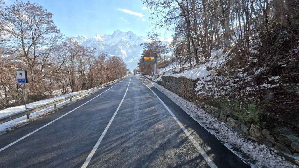 View at km 0.8