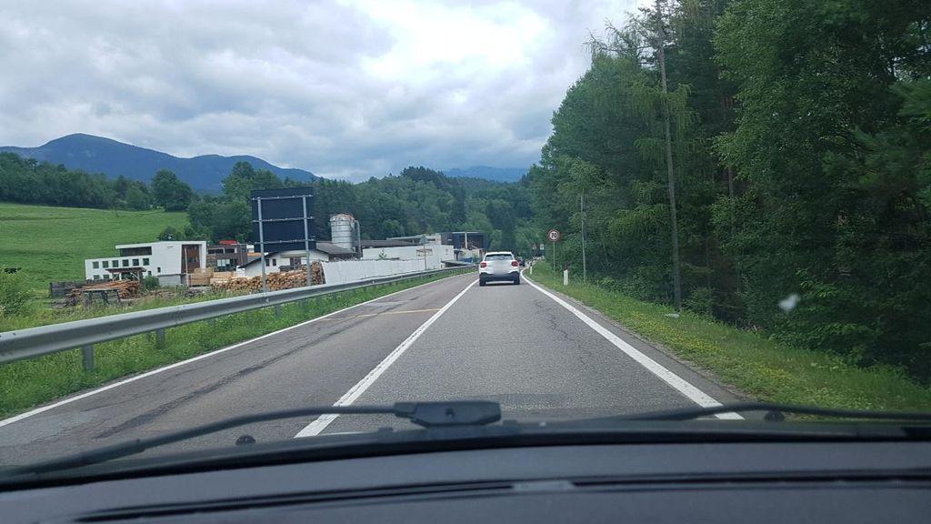 View at km 0.8