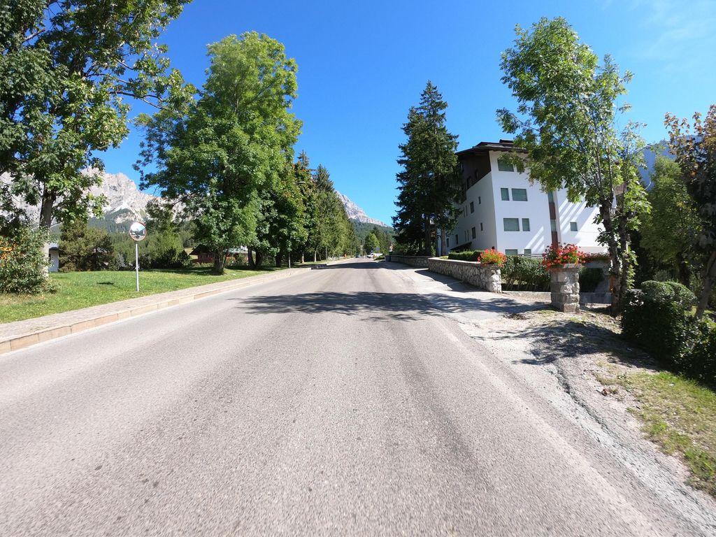 View at km 0.8