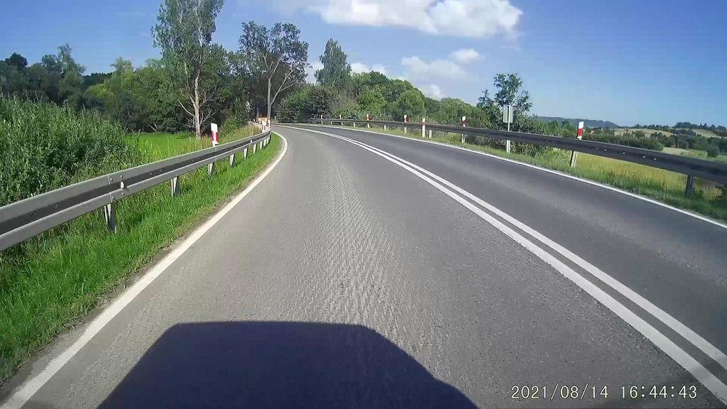View at km 0.8