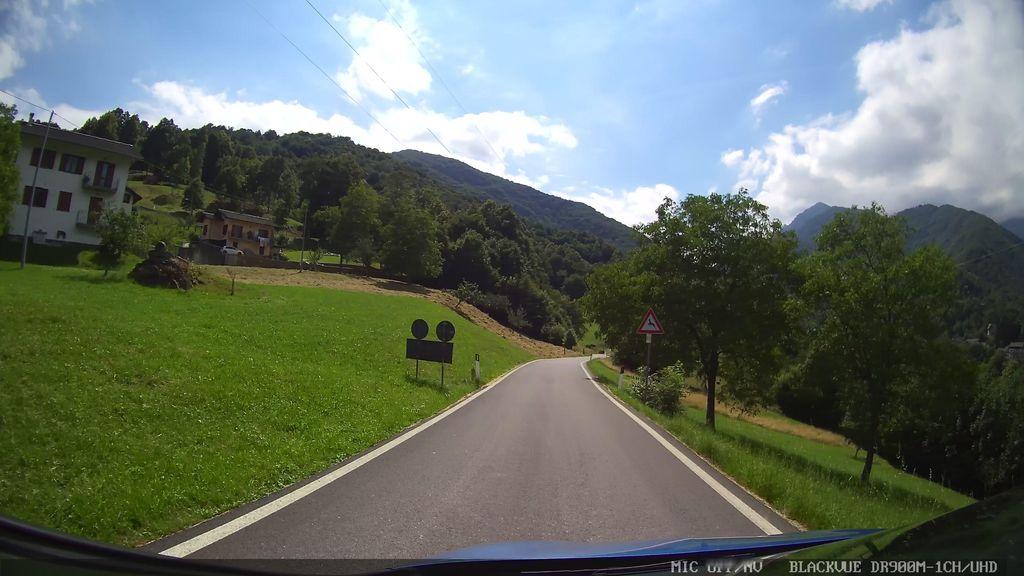 View at km 0.8