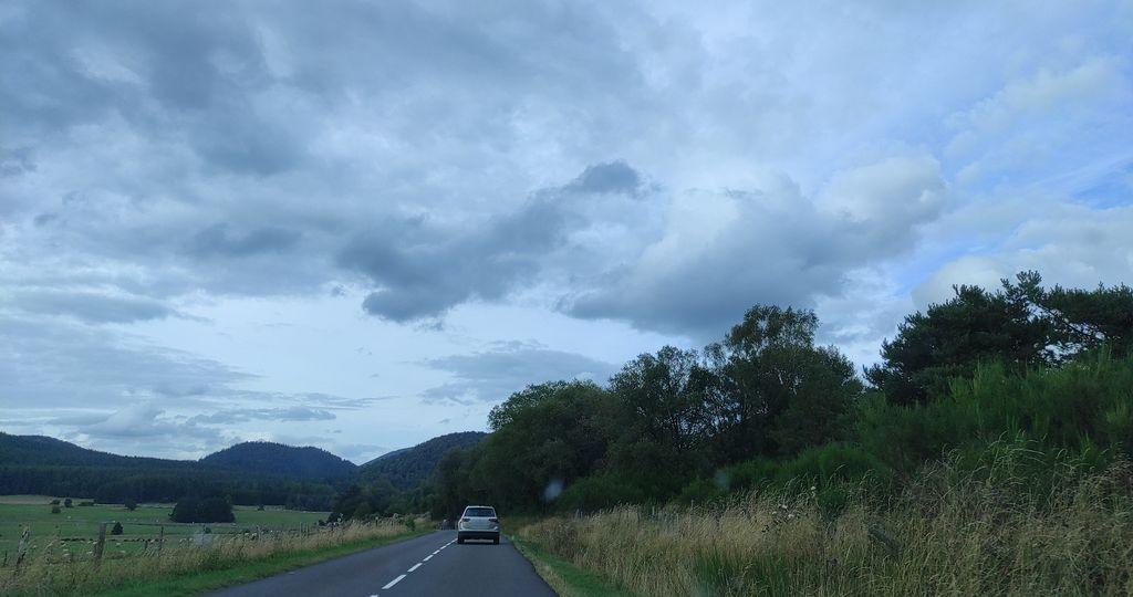 View at km 0.8