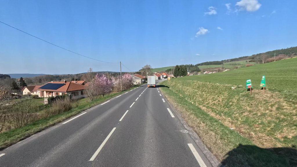 View at km 0.8