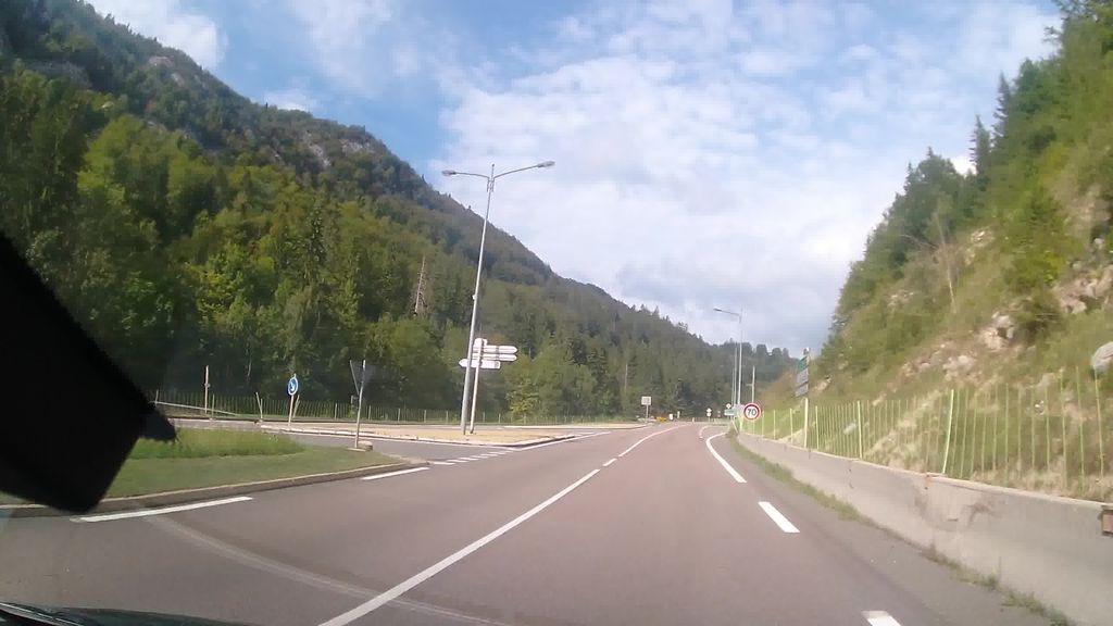 View at km 0.8