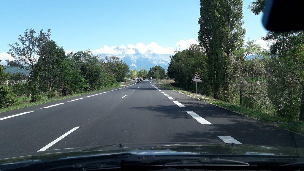 View at km 0.8