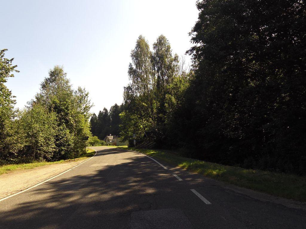 View at km 0.8