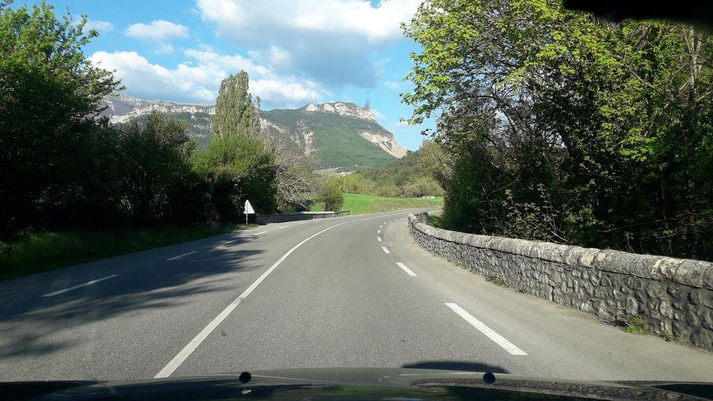 View at km 0.8