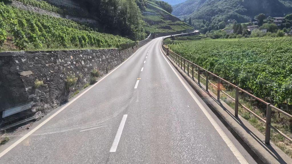 View at km 0.8